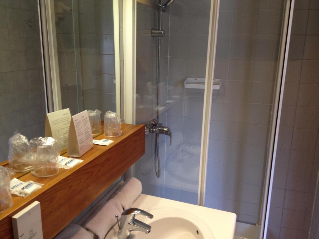 Hotel Caudron Rue  Bilik gambar