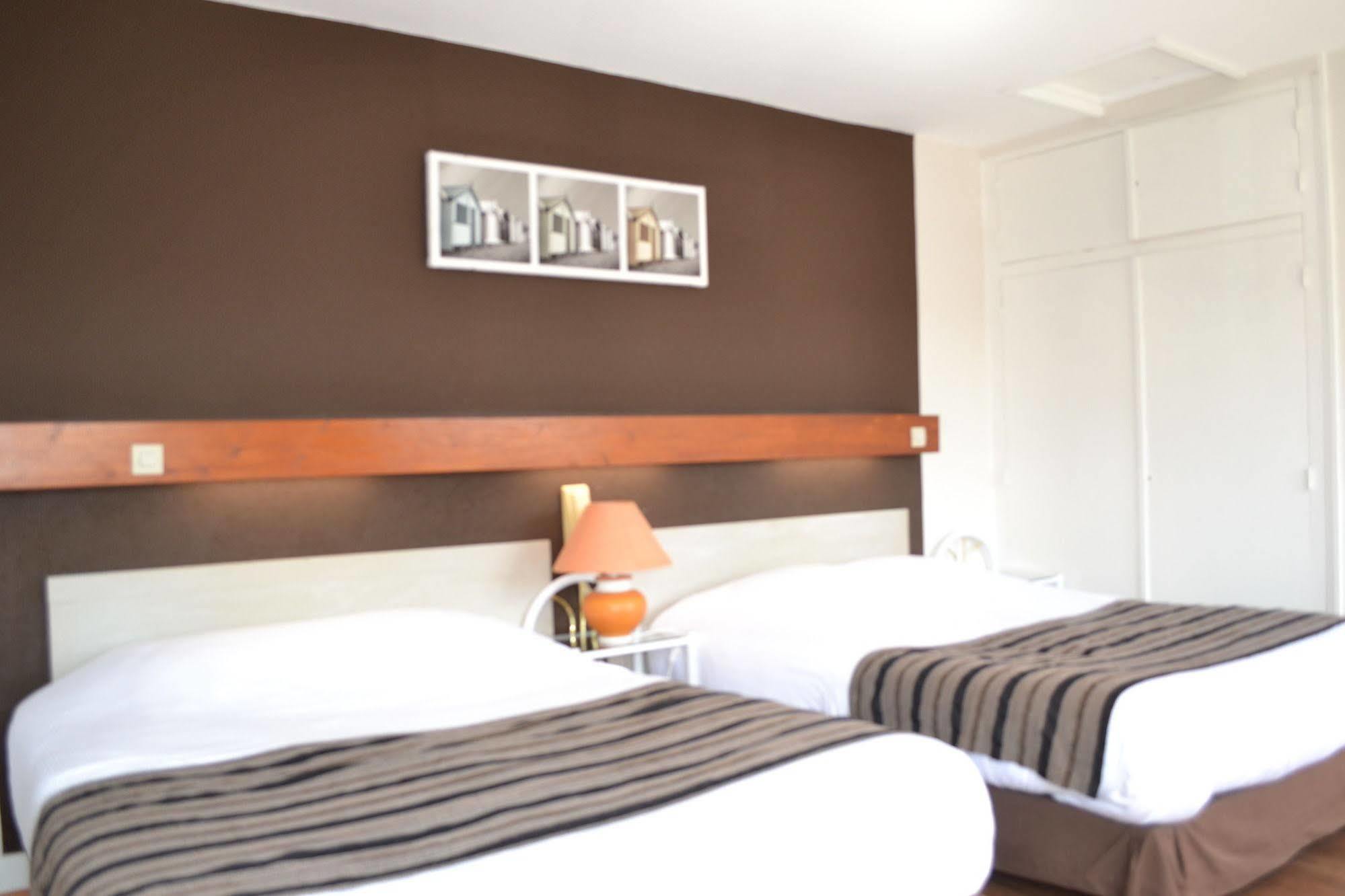 Hotel Caudron Rue  Luaran gambar